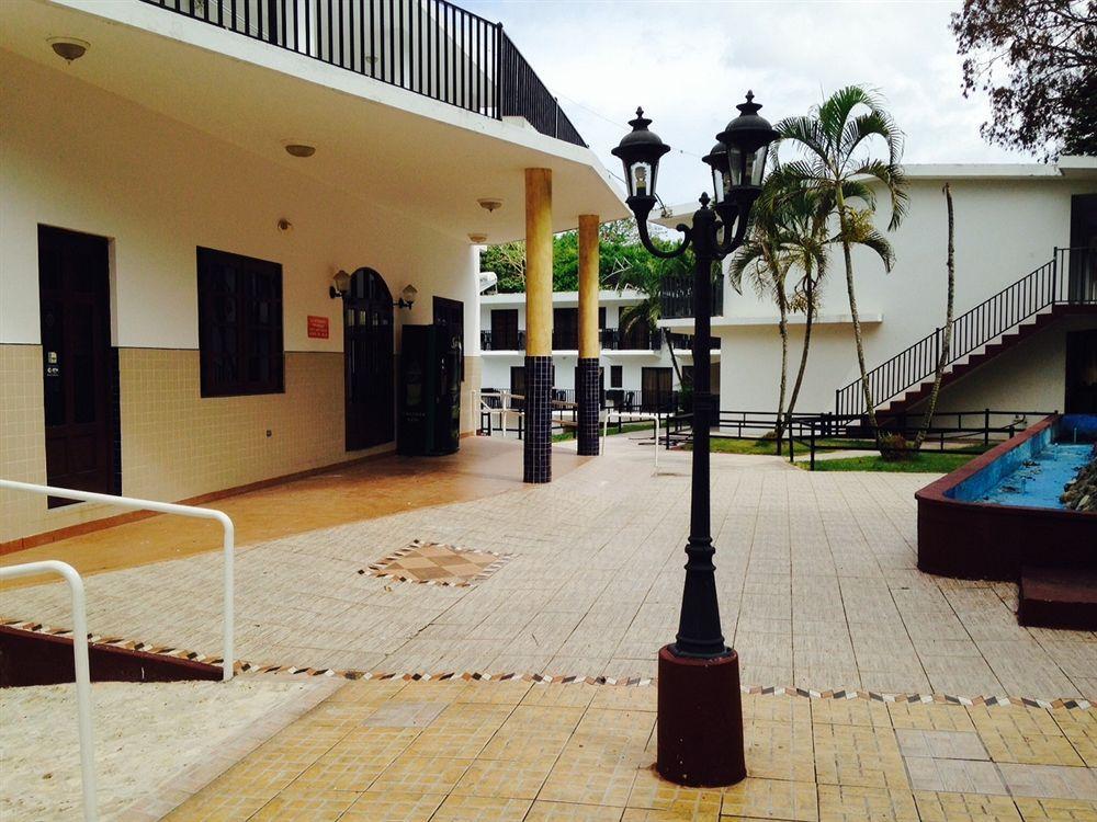Hotel Hidden Village Aguada Exterior photo